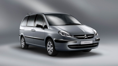 Citroen C-8